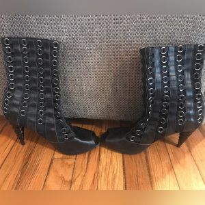 Havana Last Jeffrey Campbell Women Black O-Ring Boots US 8.5 Spiral Heel Punk